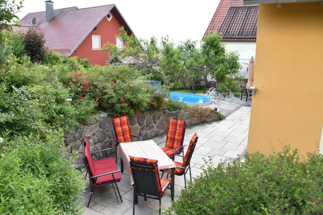 Villa Rosa Pfreimd エクステリア 写真